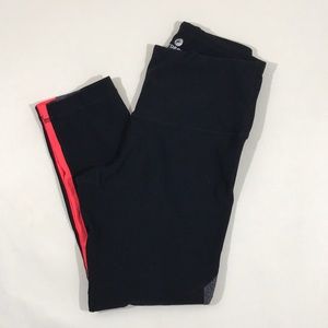 90 Degree by Reflex Capri Yoga Pants S Black Multi